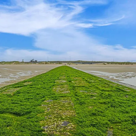 On The 5th Floor With A Beautiful View