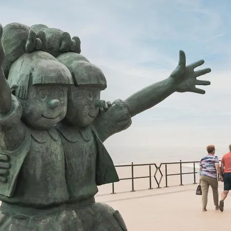 On The 5th Floor With A Beautiful View 미들케르케