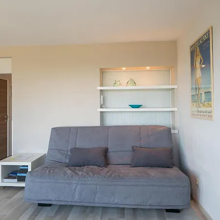 Apartment On The 5th Floor With A Beautiful View *
